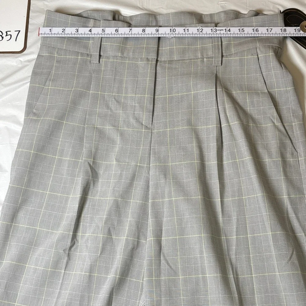 Diane Gilman Grey Plaid Wide Leg Trousers High Rise Pleated Career Pants Size 16 - Picture 2 of 10